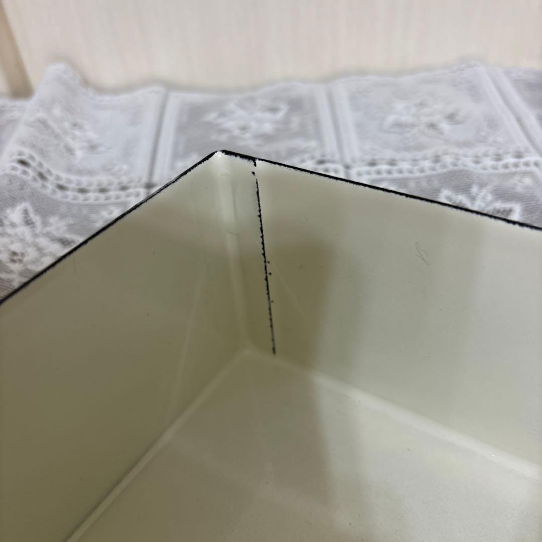 マニーローズ　ストッカー