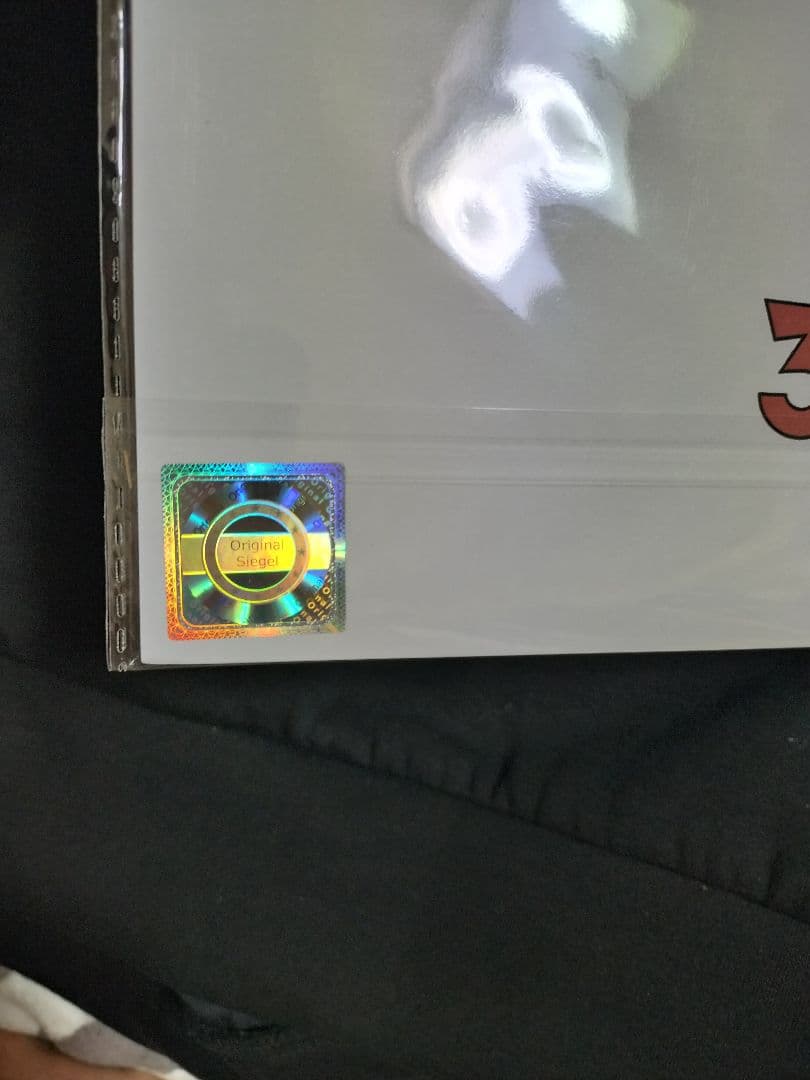 【海外限定品】ポケモン30周年　ピカチュウコレクション