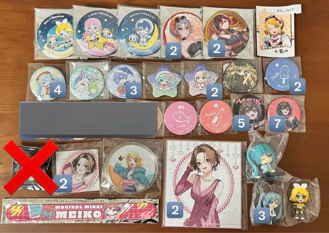 Xmas 2023 鏡音リン 缶バッジ