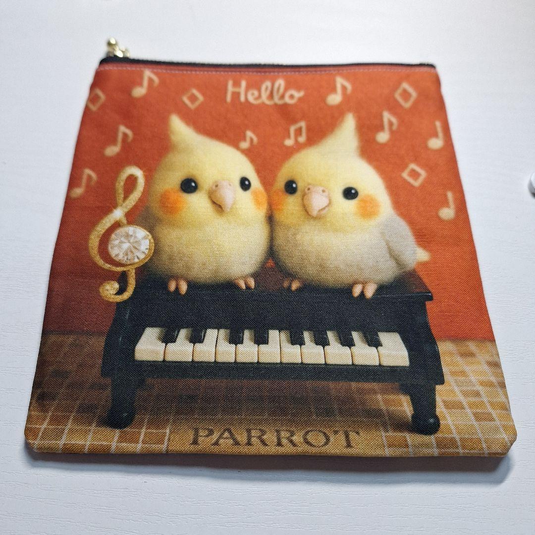 インコ、シマエナガ、オカメインコパネル生地　ハンドメイド　フラットポーチ