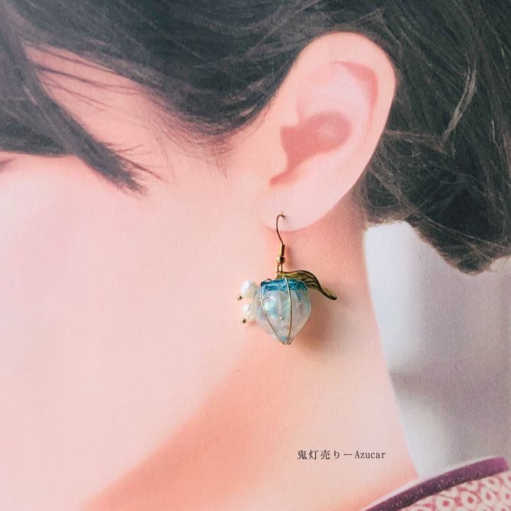 氷とオーロラ鬼灯の和風ピアス　イヤリング淡水パールと氷の結晶付き☆