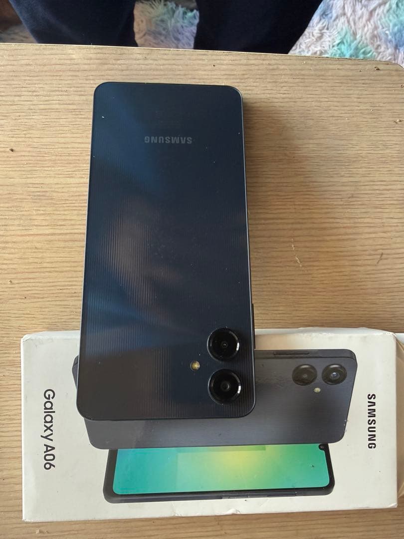 Samsung Galaxy A06 本体 ブラック