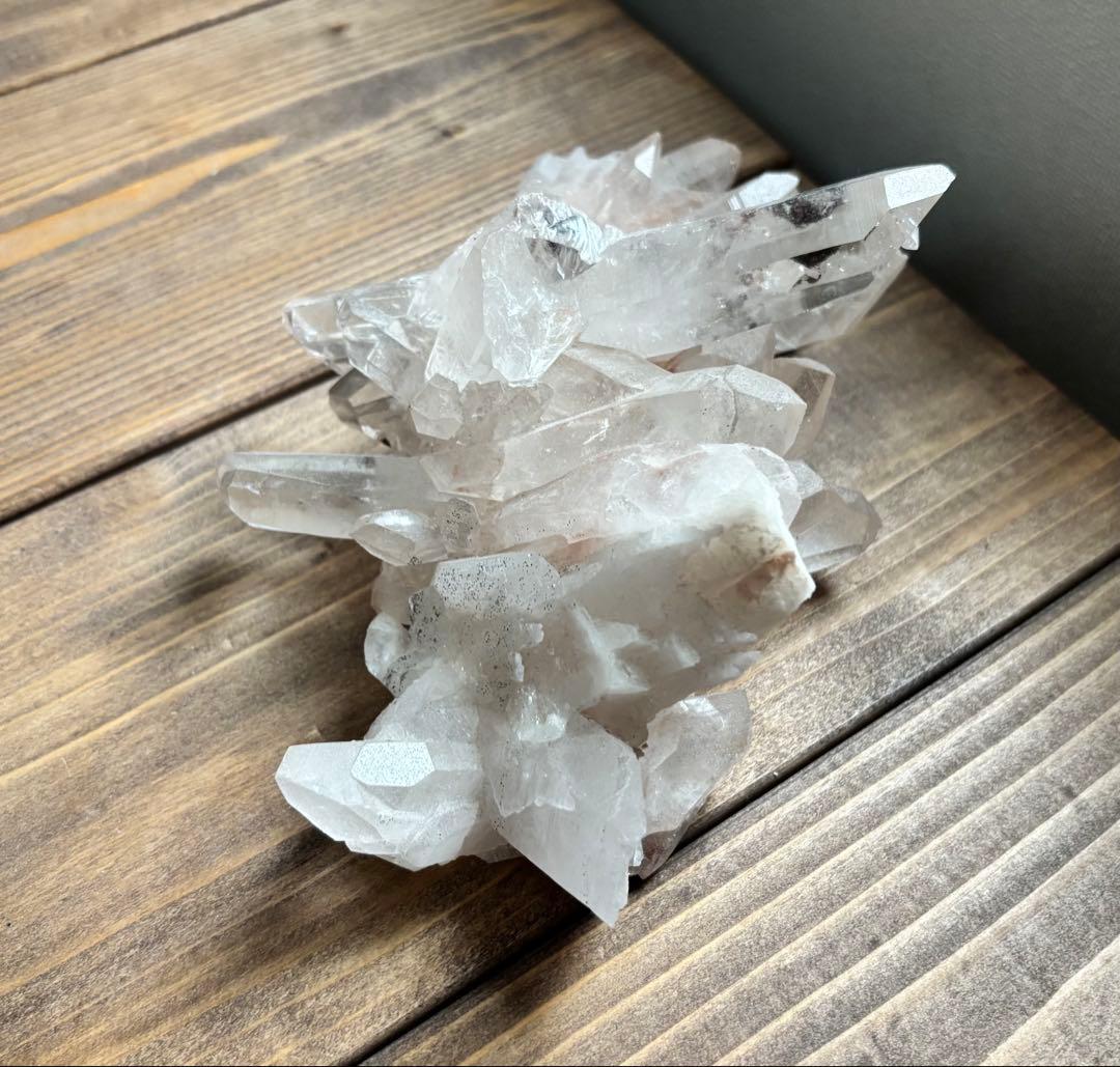 マニカラン 水晶の結晶 クラスター お値下します 希望価格ご相談ください