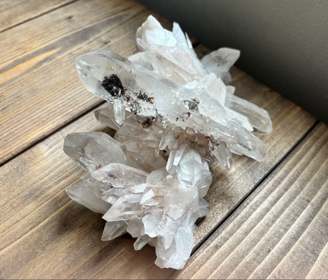 マニカラン 水晶の結晶 クラスター お値下します 希望価格ご相談ください
