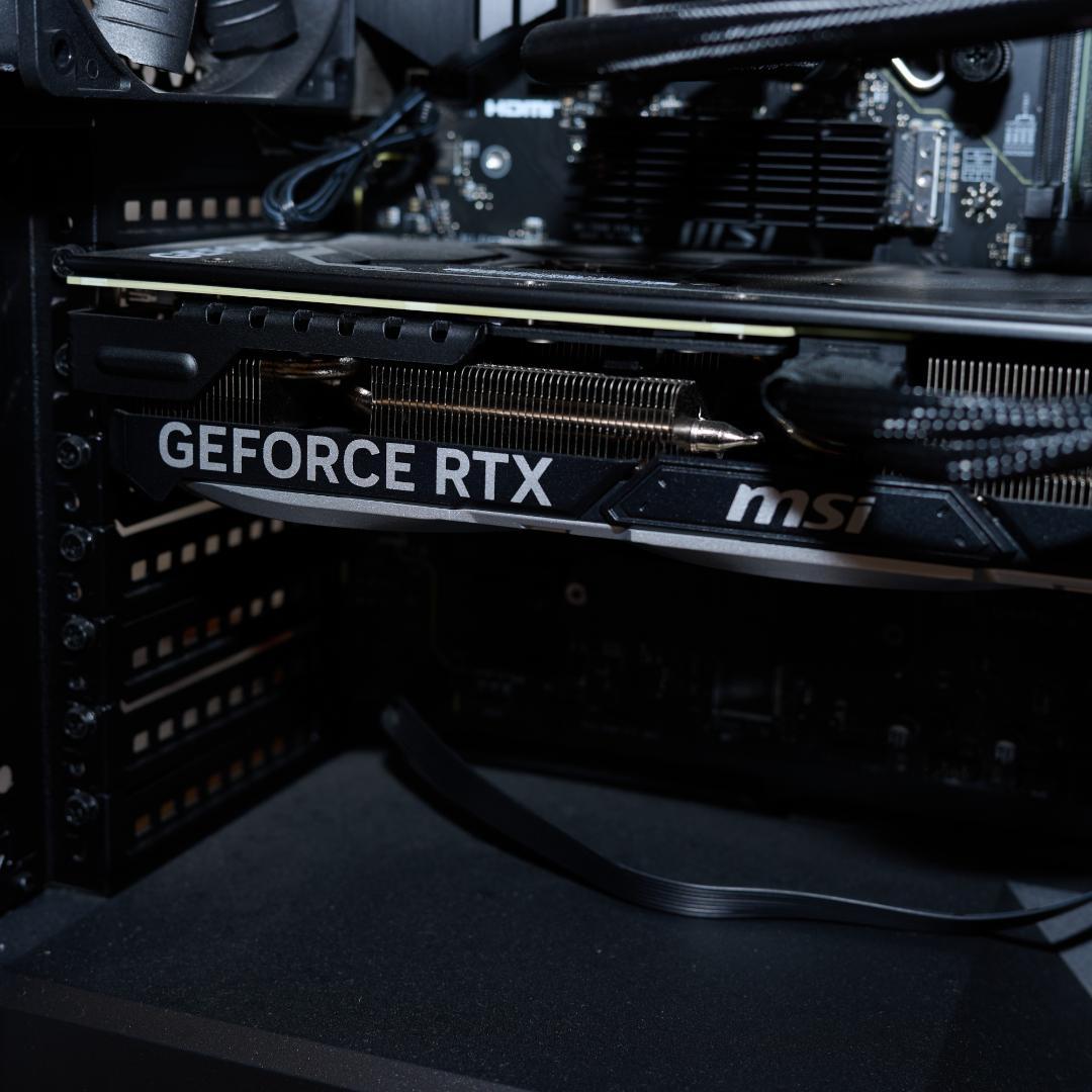 RTX 4070Ti / Intel Core i7 3.40GHz【美品】