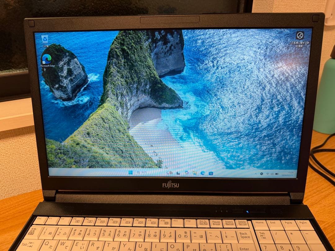 Windowsノート本体 LIFEBOOK A FMVA i3-8145U/4GB/500GB HDD