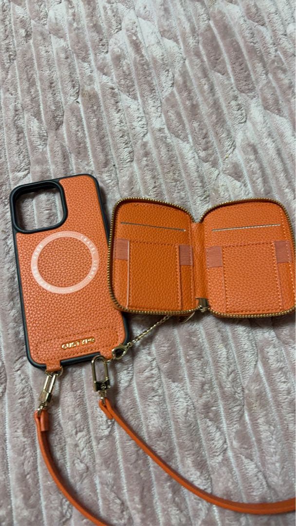 オレンジ レザー風 iPhoneケース カードポケット付き　iPhone16プロ