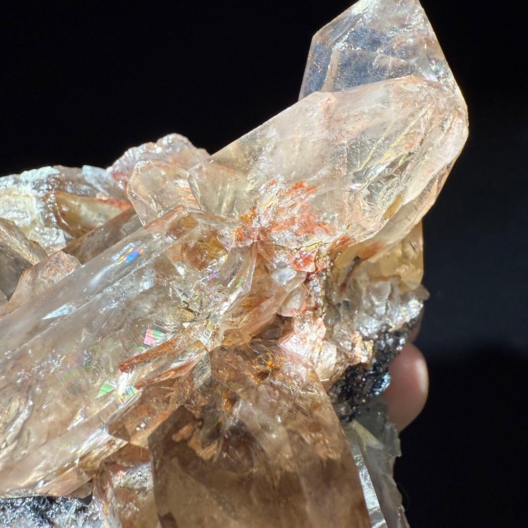 ブラジル産❣️天然石ルチルクォーツ共生水晶のクラスター　置物NO.062714