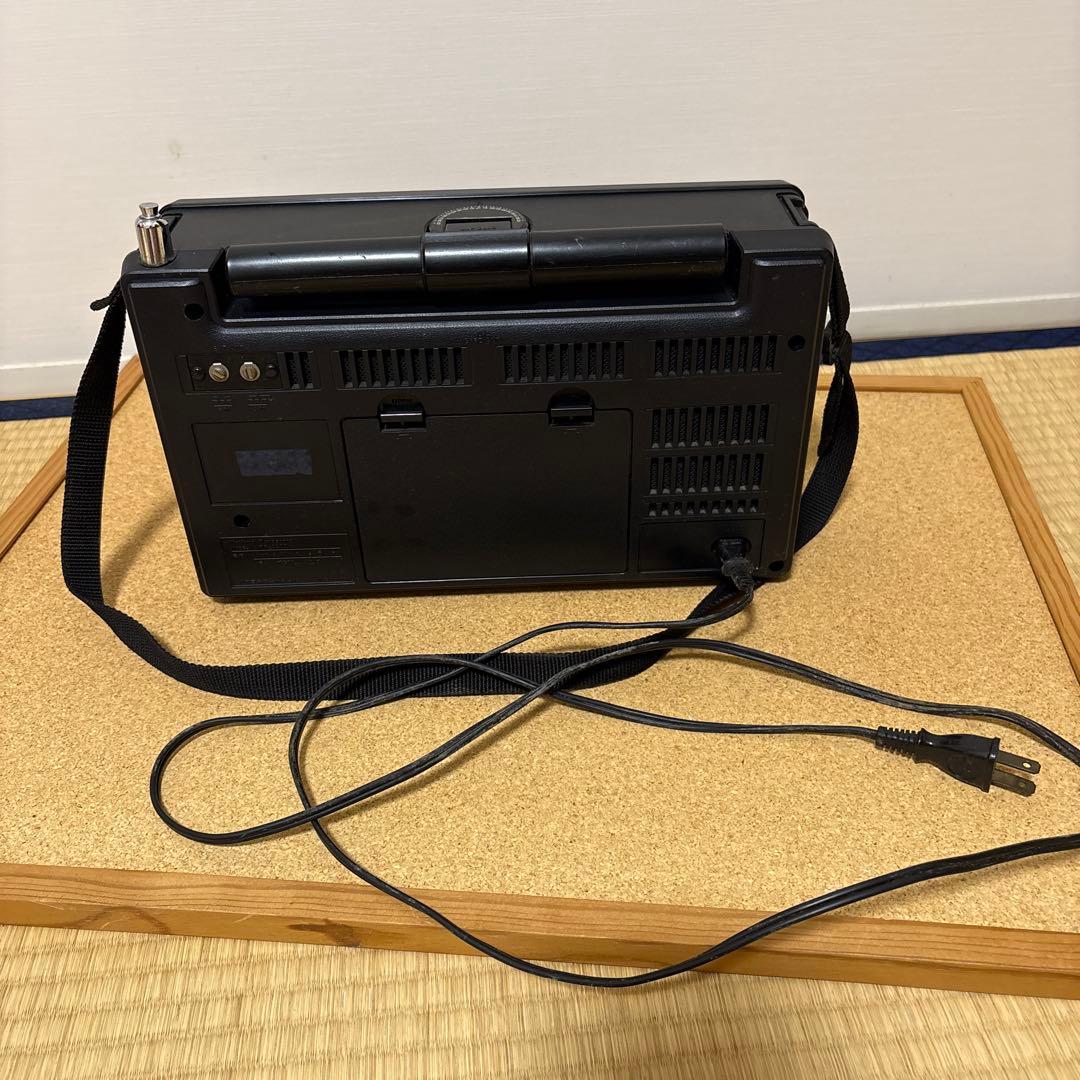 National Cougar RF-2200 ＢＣＬラジオ