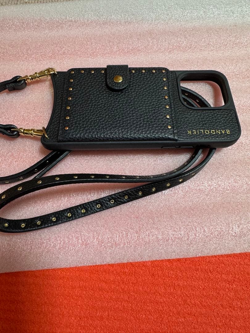 BANDOLIER iPhone 15 ProMax ケース ブラック