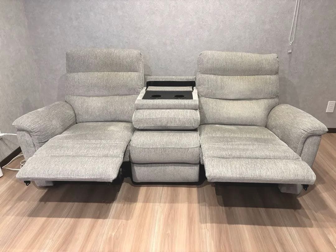 電動ソファー ３人掛け リクライニング ポケットコイル 布 テーブル付き