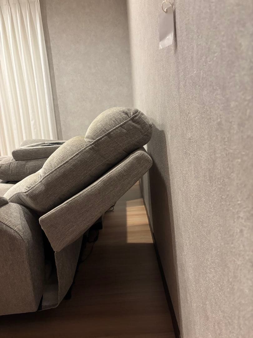 電動ソファー ３人掛け リクライニング ポケットコイル 布 テーブル付き