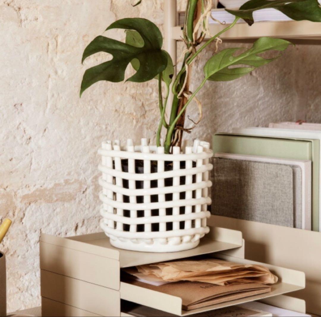 ferm living ホワイトセラミック鉢