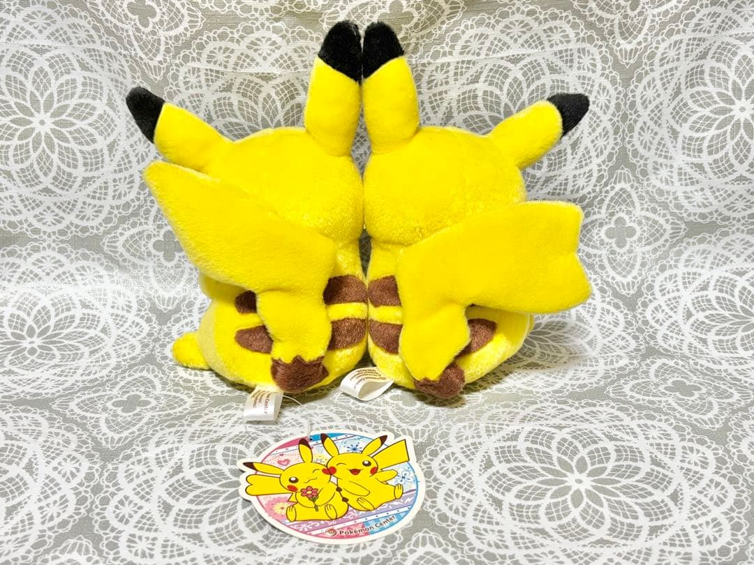 【ポケモンセンター限定】ペアピカチュウぬいぐるみ