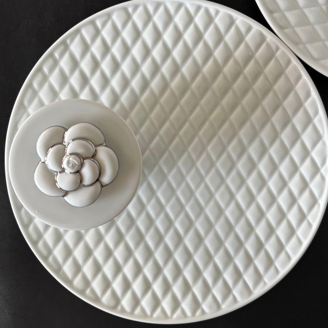 キルティングプレート ＆　カメリア　アミューズカップL 2セット