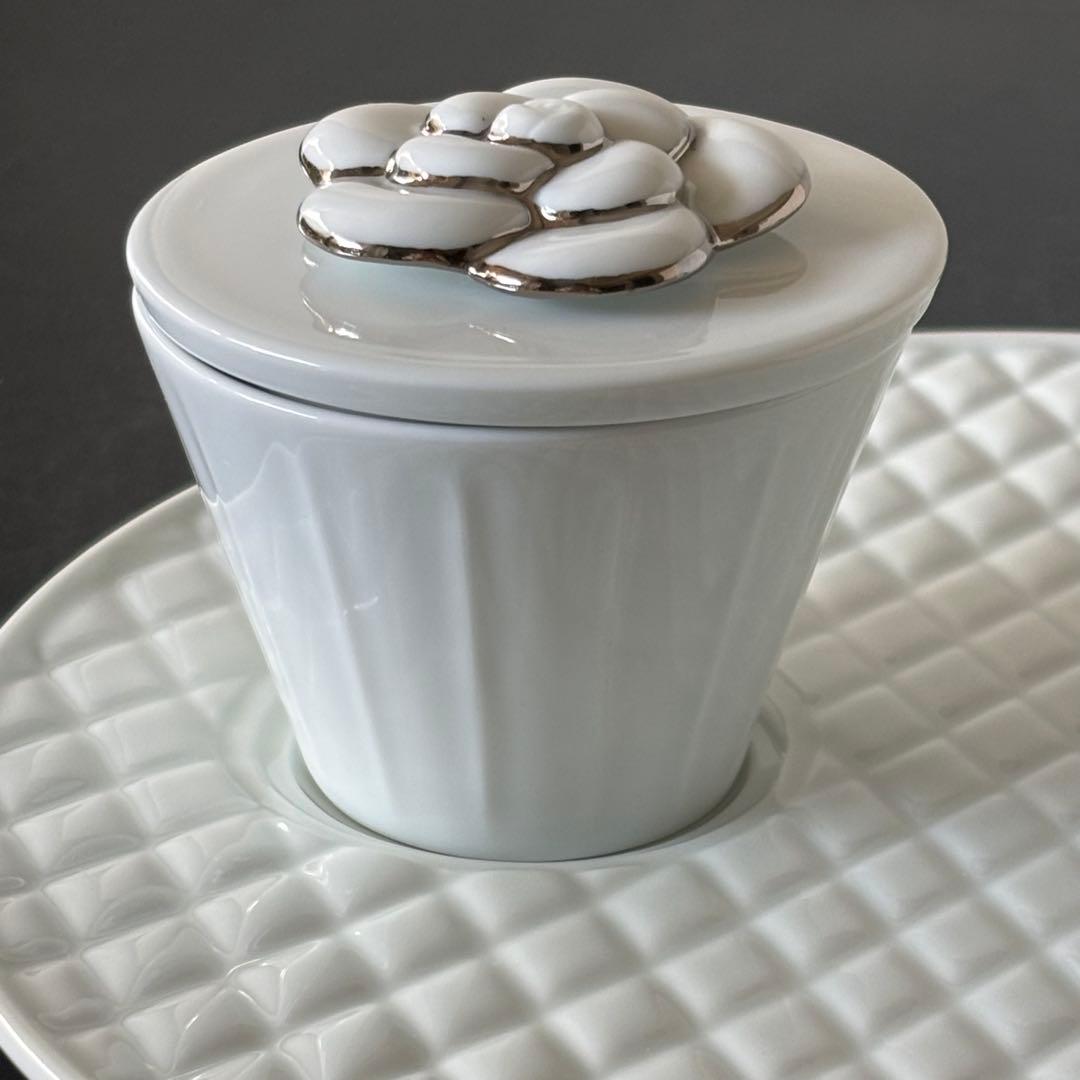 キルティングプレート ＆　カメリア　アミューズカップL 2セット