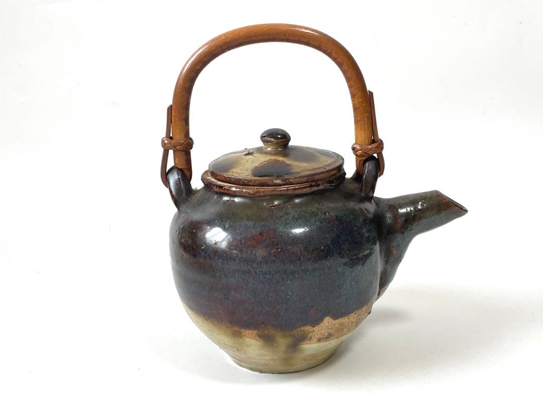 陶芸家　人間国宝　金城次郎　土瓶　急須　水注　沖縄　やちむん　壺屋焼　琉球　陶芸