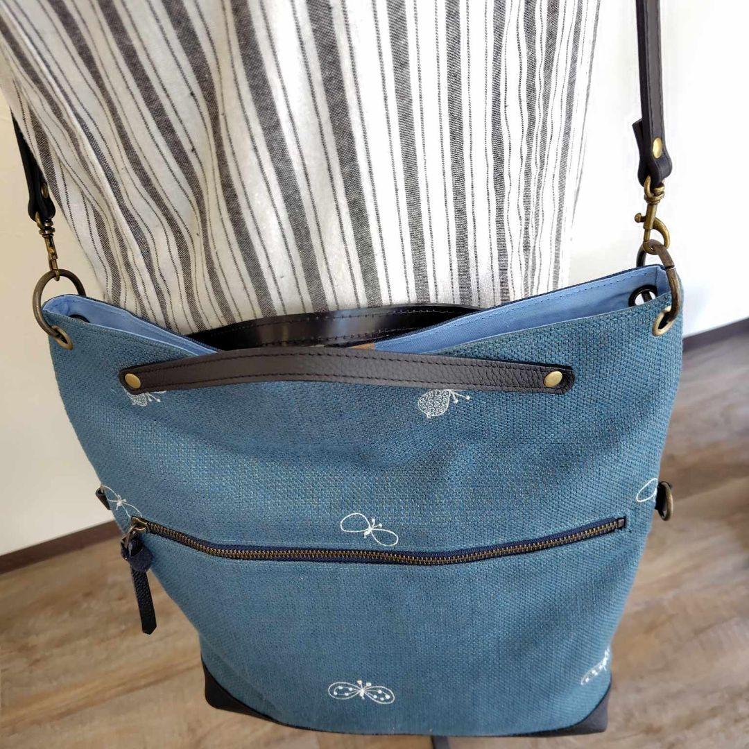 や*ま様 ③ミナペルホネン/ちょうちょネイビー/A４2Wayショルダートート本革