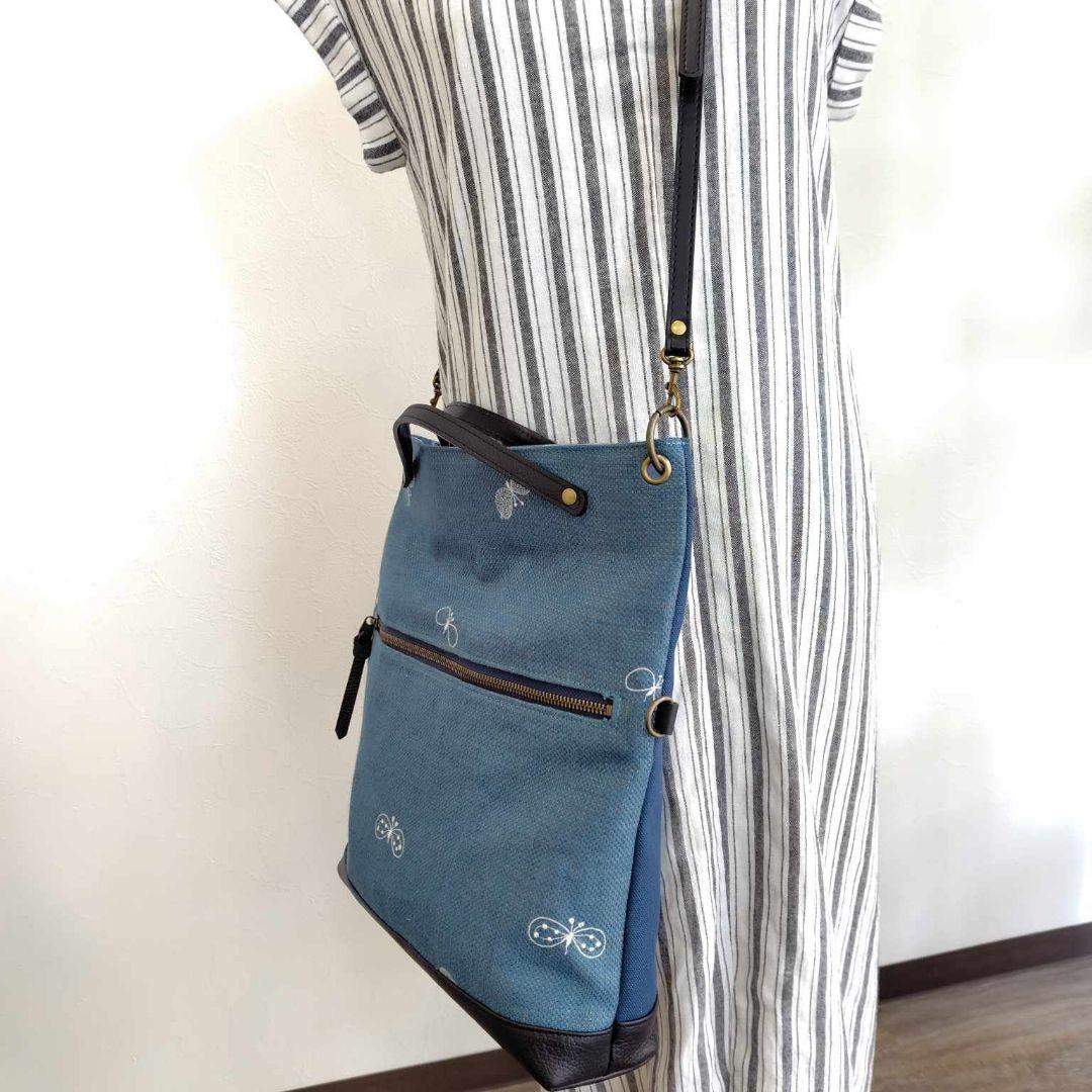 や*ま様 ③ミナペルホネン/ちょうちょネイビー/A４2Wayショルダートート本革