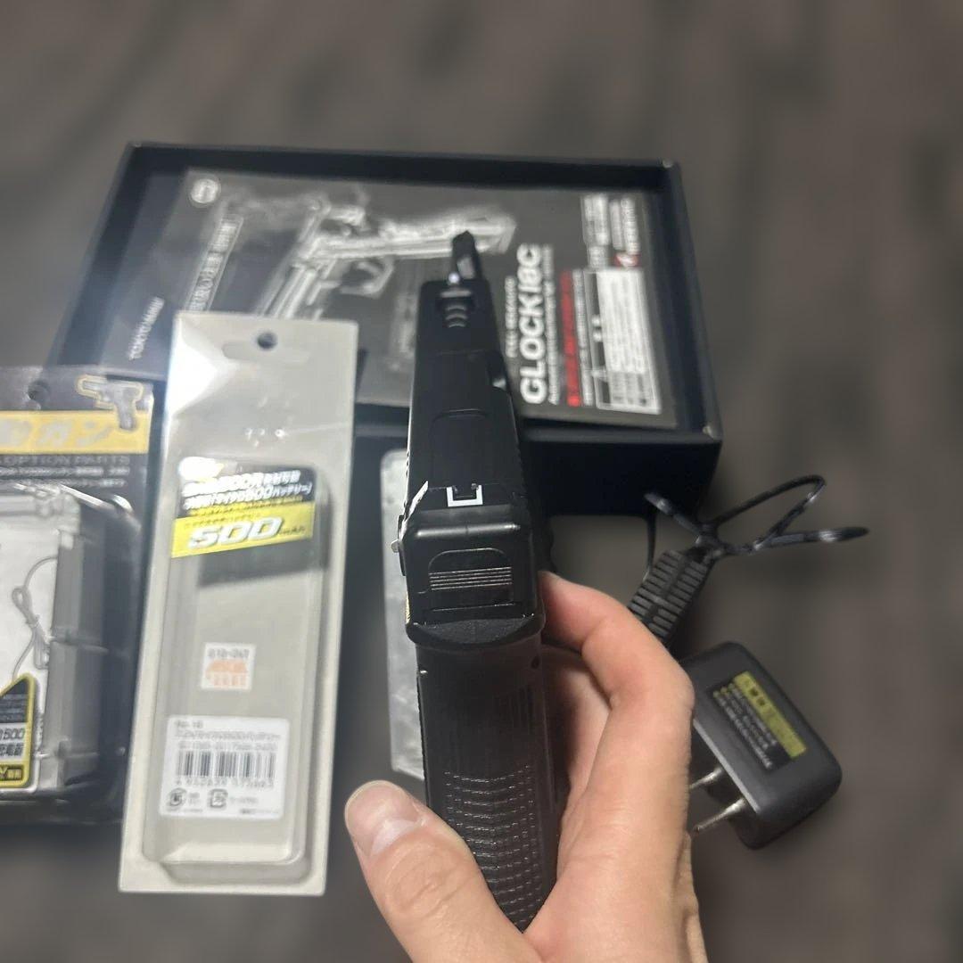 GLOCK 18C 電動ガン 充電器付き　使用回数少なめ