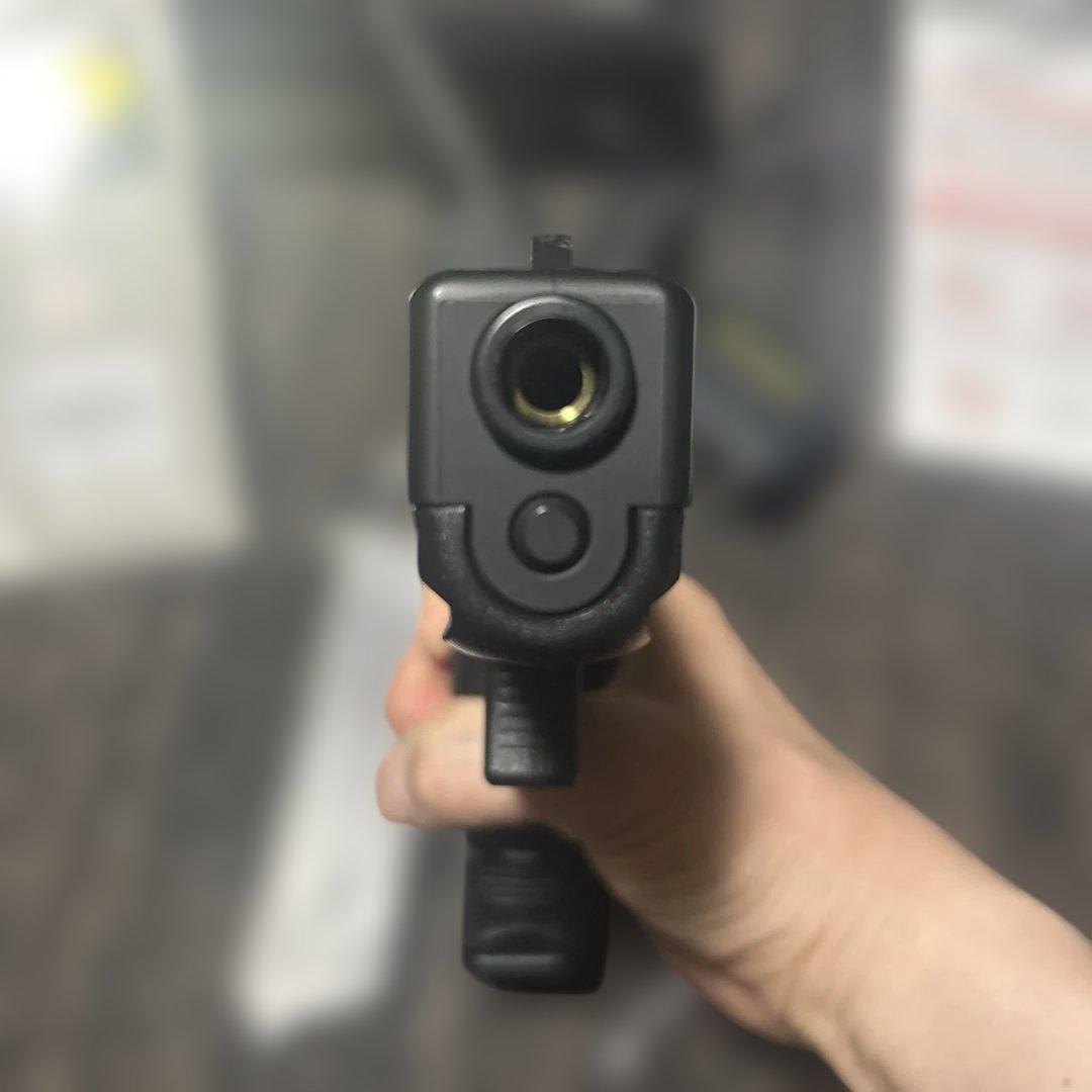 GLOCK 18C 電動ガン 充電器付き　使用回数少なめ
