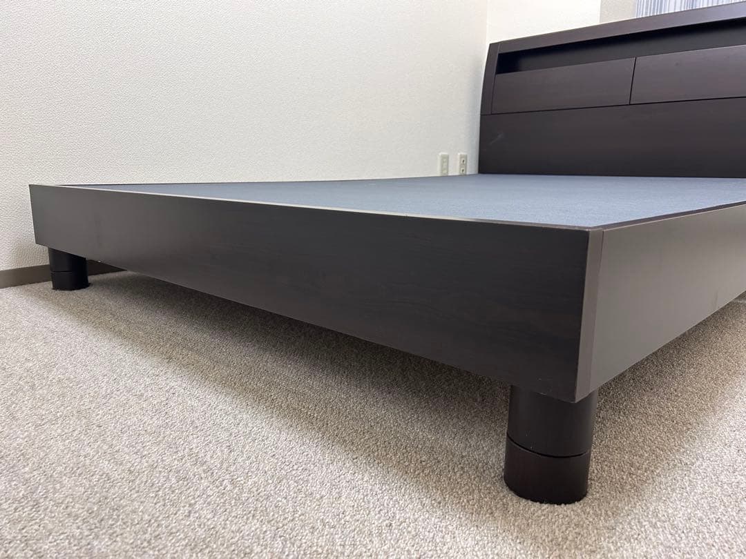 N3【美品】ニトリ　ダブルベッド　ベッドフレーム　木製ダークブラウン