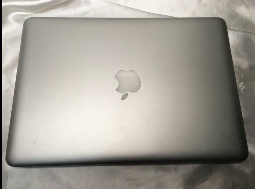 美品2012年MacBook Pro SSD1000GB 13inch