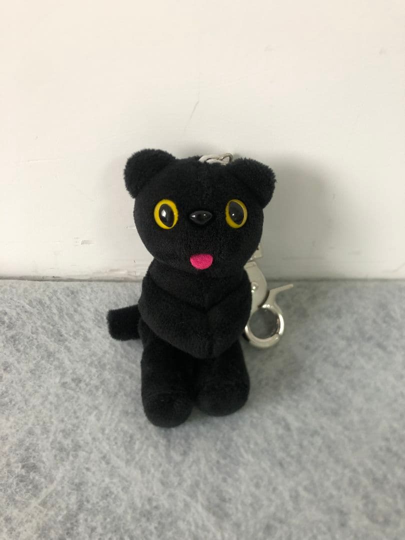COMFORT 黒いクマのぬいぐるみキーホルダー