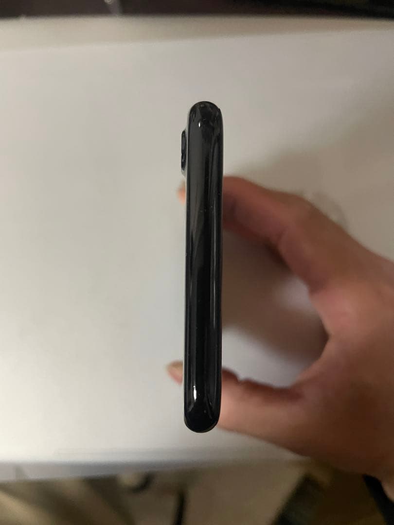 iPhone 7 128GB SIMロックなし（ドコモ）