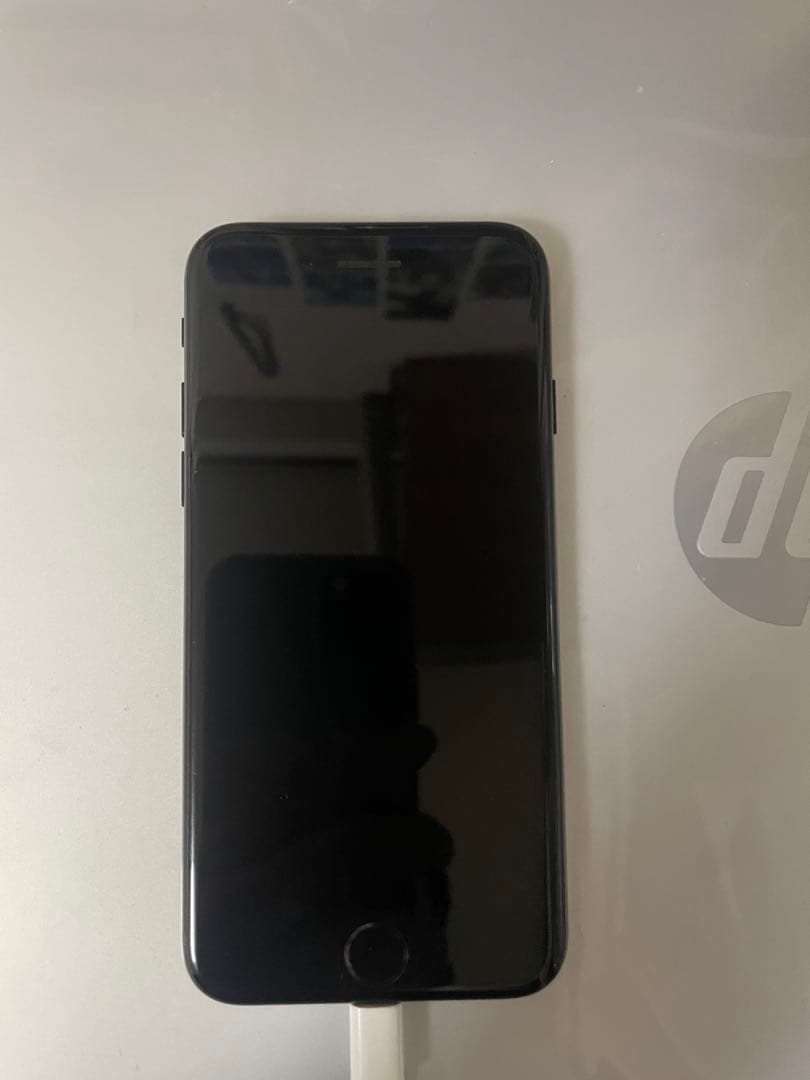 iPhone 7 128GB SIMロックなし（ドコモ）