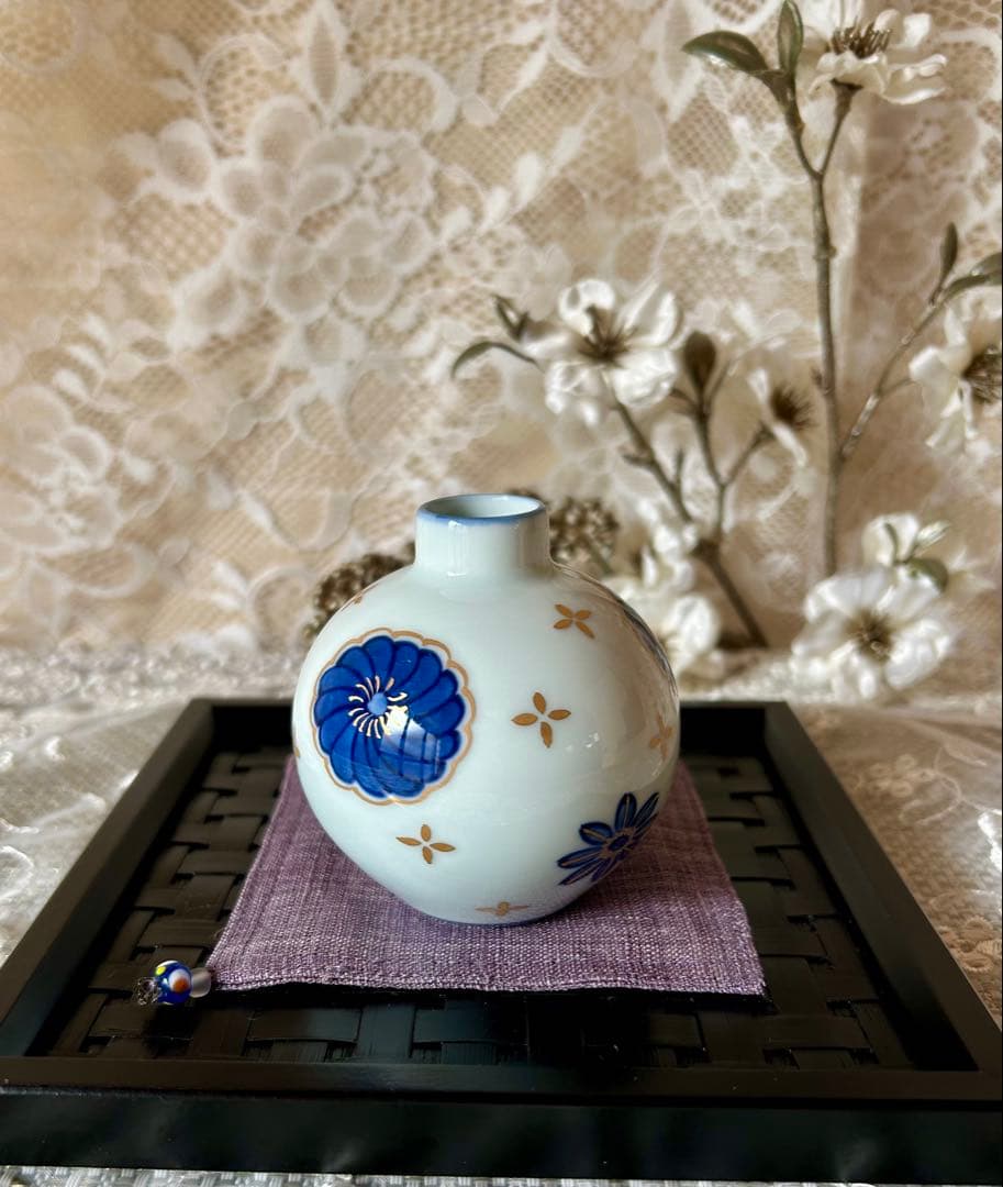 【美品】源右衛門窯　染金彩丸菊紋　花瓶　ミニ花瓶