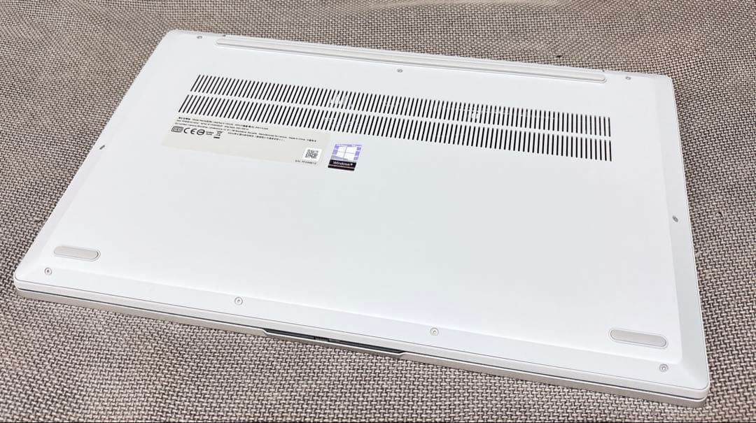 からあげ　美品　Lenovo IdeaPad 5-15IIL05