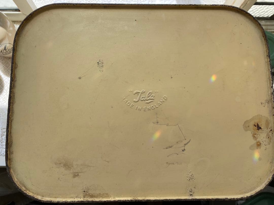 Tala社アンティーク BREAD缶