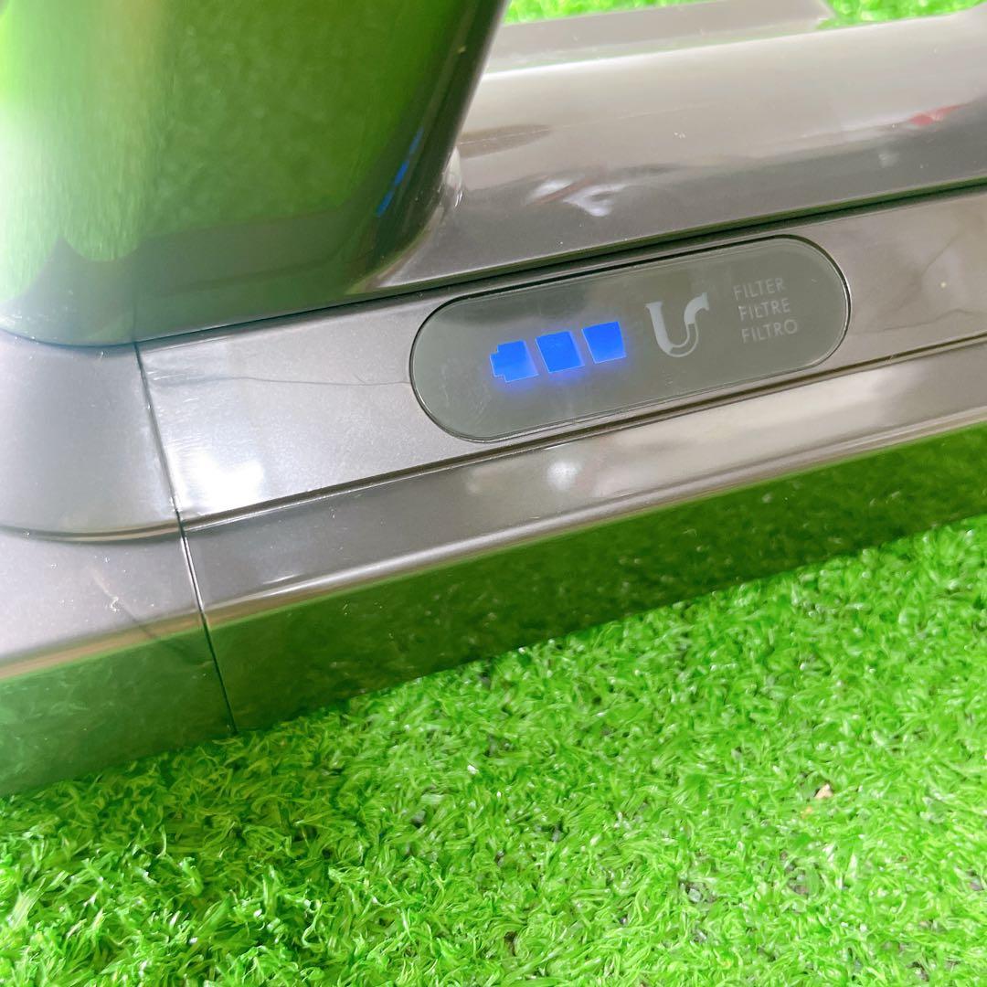 美品！Dyson SV12 コードレスクリーナー　清掃済