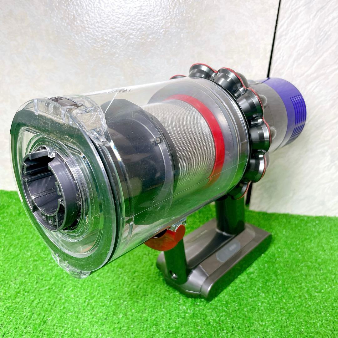 美品！Dyson SV12 コードレスクリーナー　清掃済