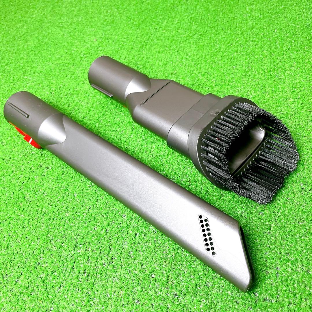 美品！Dyson SV12 コードレスクリーナー　清掃済