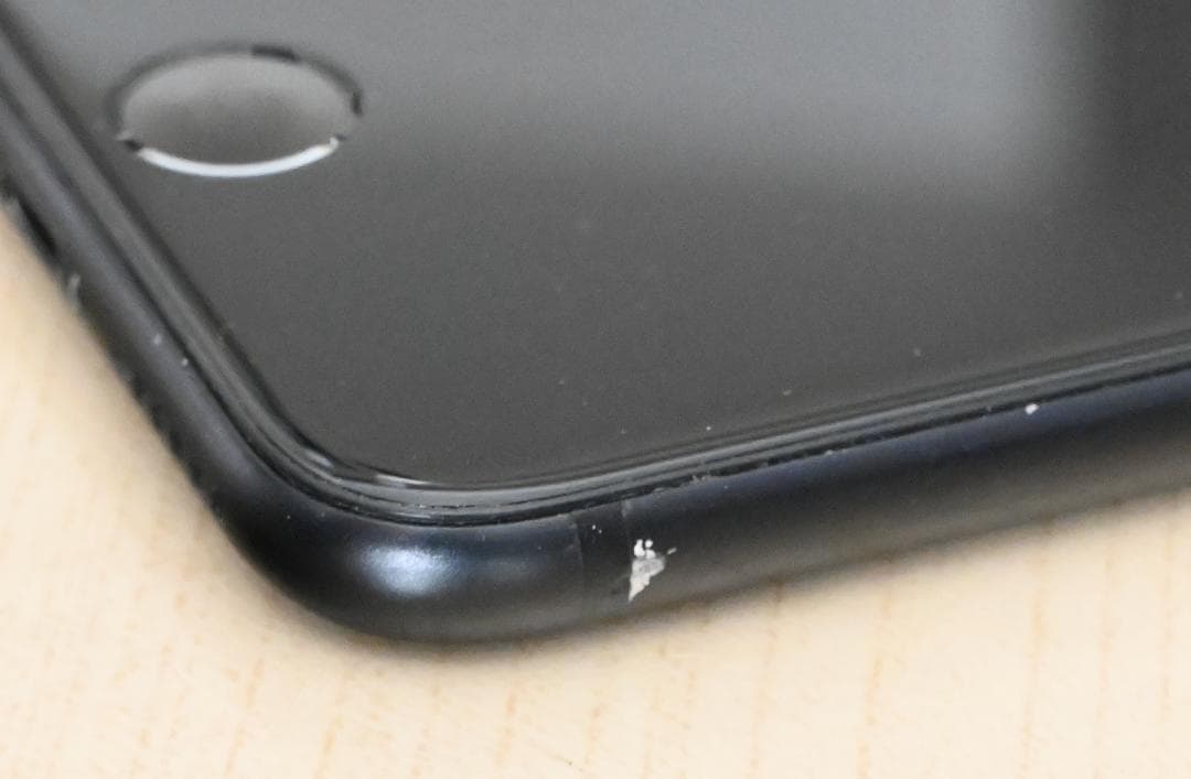 iphone 第2世代 (SE2) 128GB SIMフリー ブラック