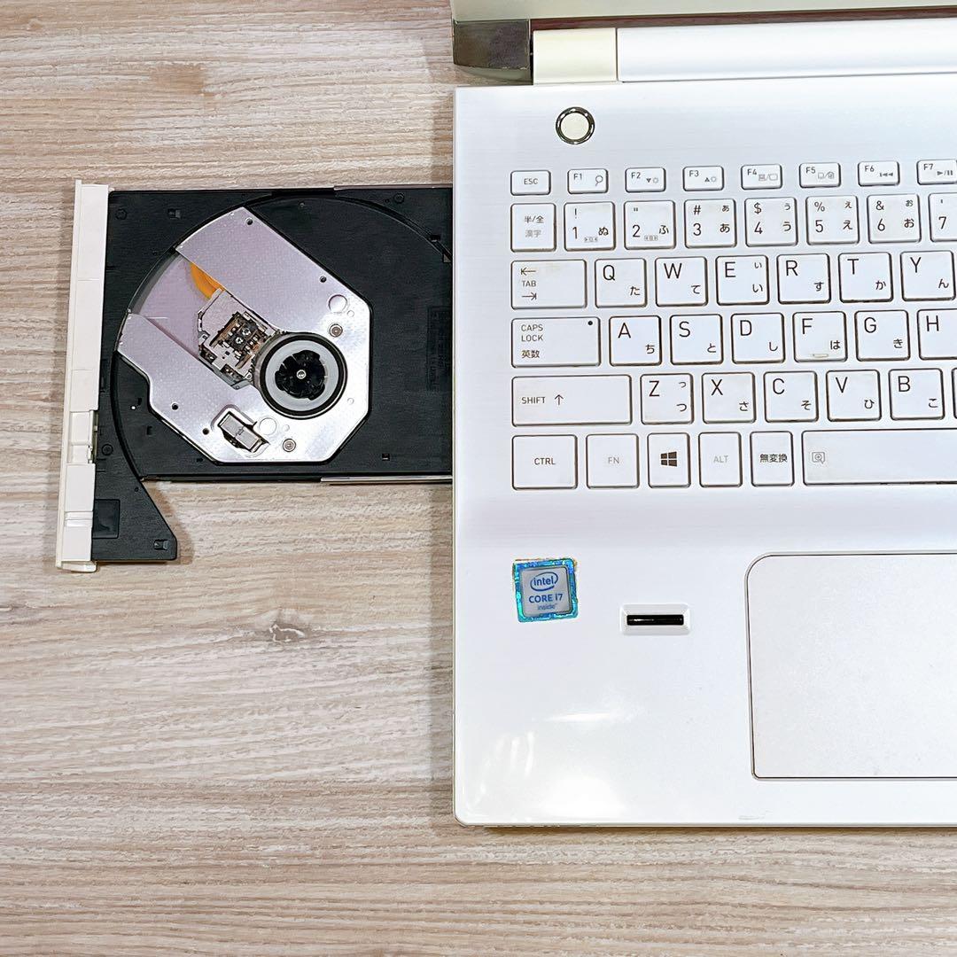 Windowsノート本体 dynabook Core i7 8GB SSHD1TB Win11