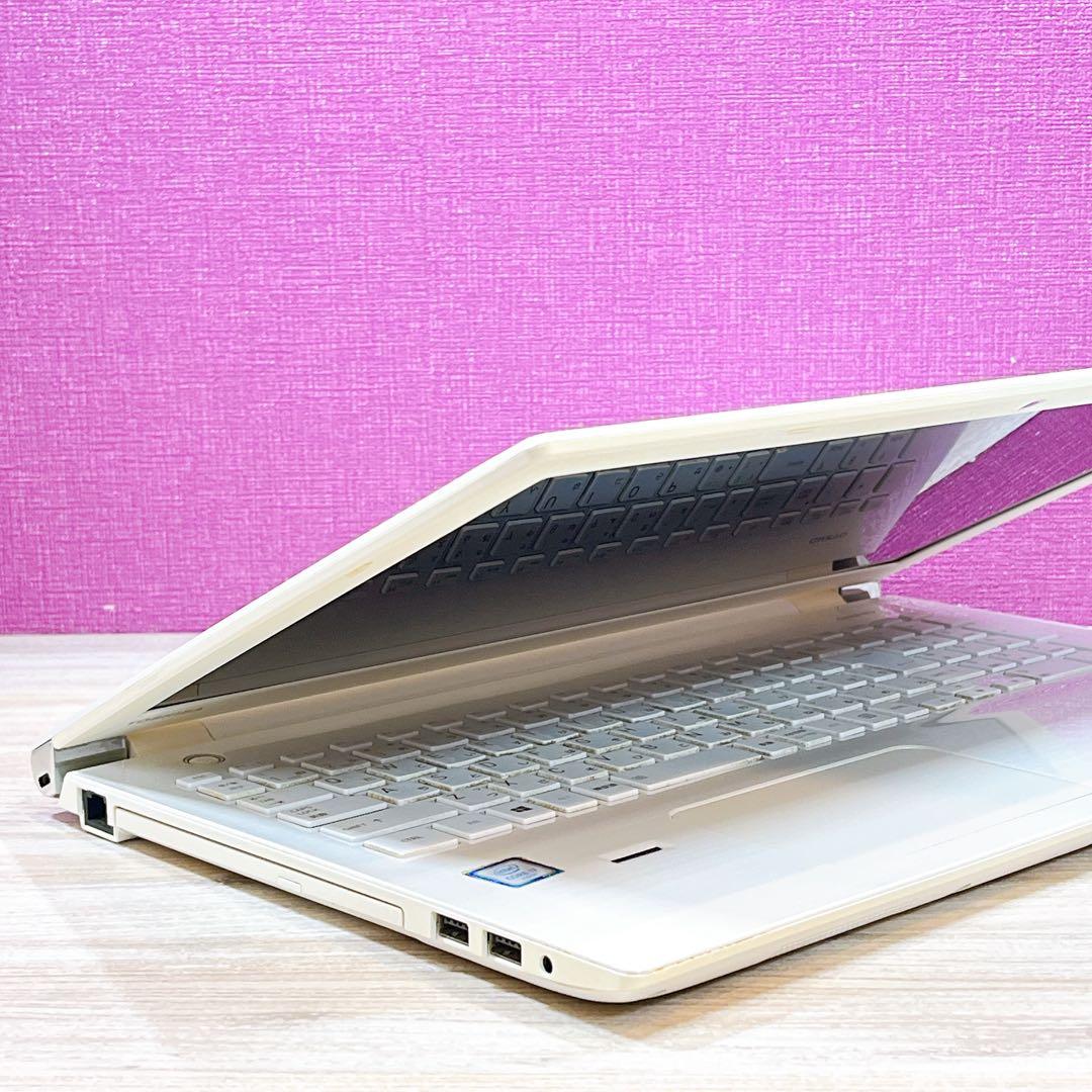 Windowsノート本体 dynabook Core i7 8GB SSHD1TB Win11