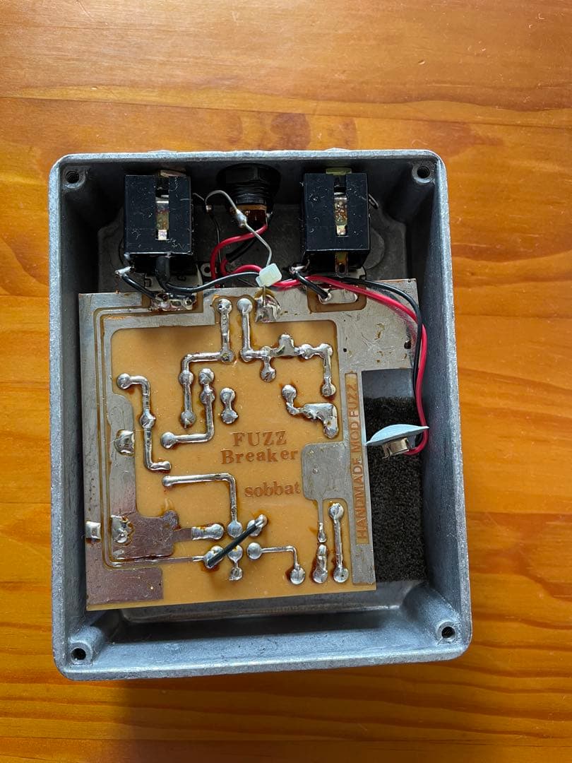 【値下げしました】sobbat Fuzz Breaker ギターエフェクター