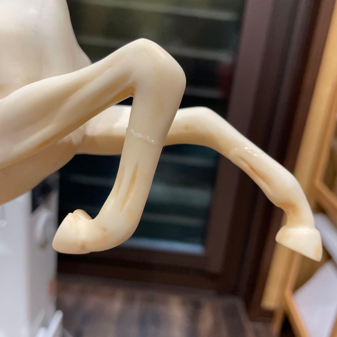 ペガサス　置物　石膏　スタチュー　フィギュア　修復跡あり