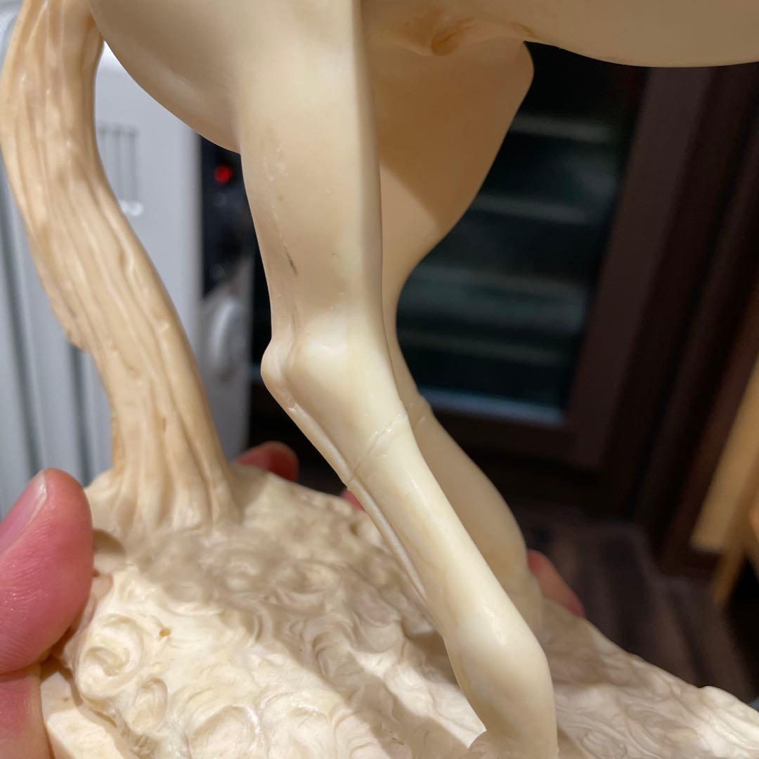 ペガサス　置物　石膏　スタチュー　フィギュア　修復跡あり