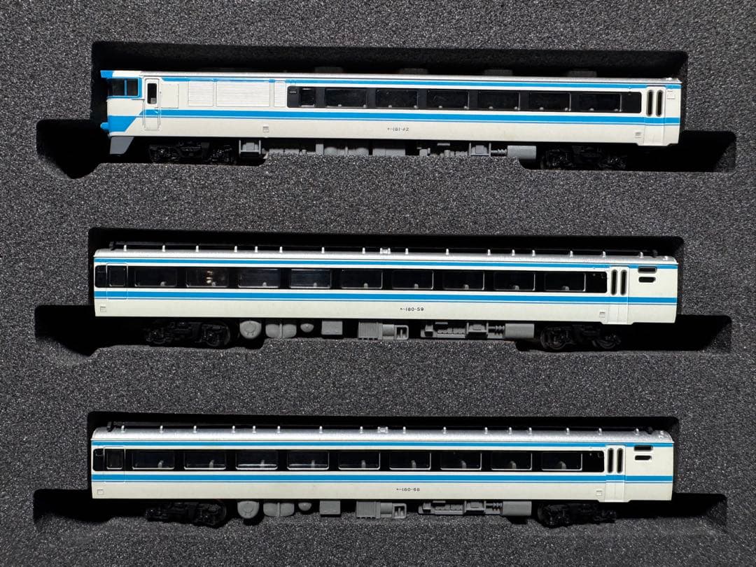 TOMIX JR181系特急ディーゼルカー（四国カラー）　LED打ち替え済