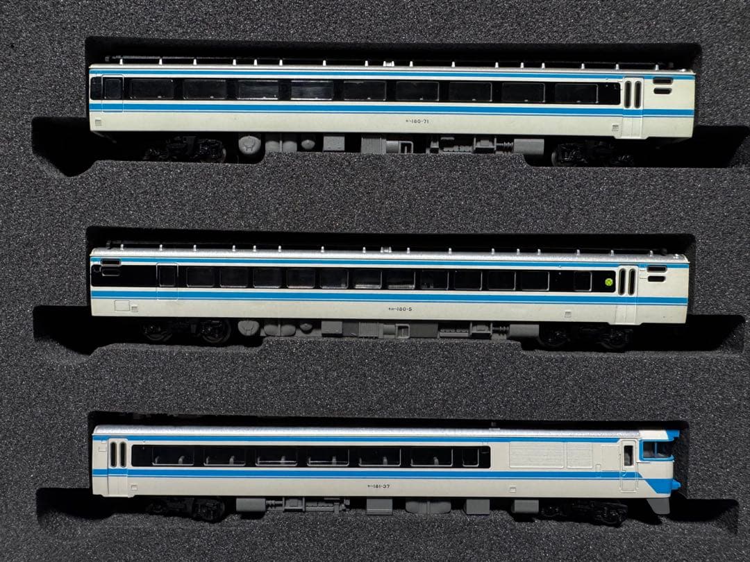 TOMIX JR181系特急ディーゼルカー（四国カラー）　LED打ち替え済