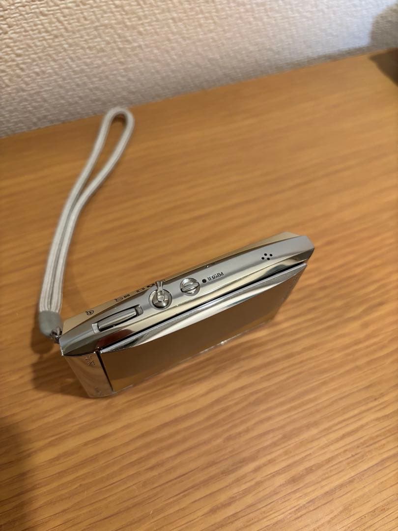 【美品】SONY Cyber-ShotデジタルカメラDSC-T5⭐︎動作確認済み