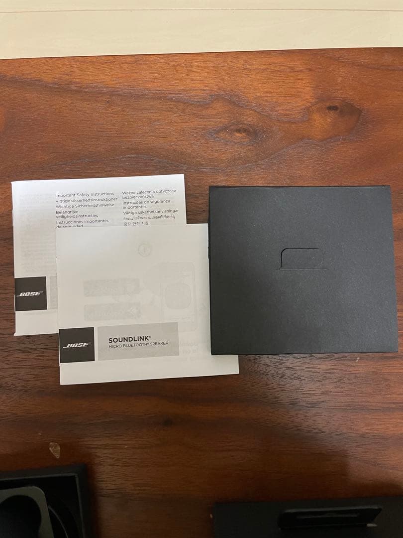 本*事様 BOSE　ワイヤレスポータブルスピーカーブラック