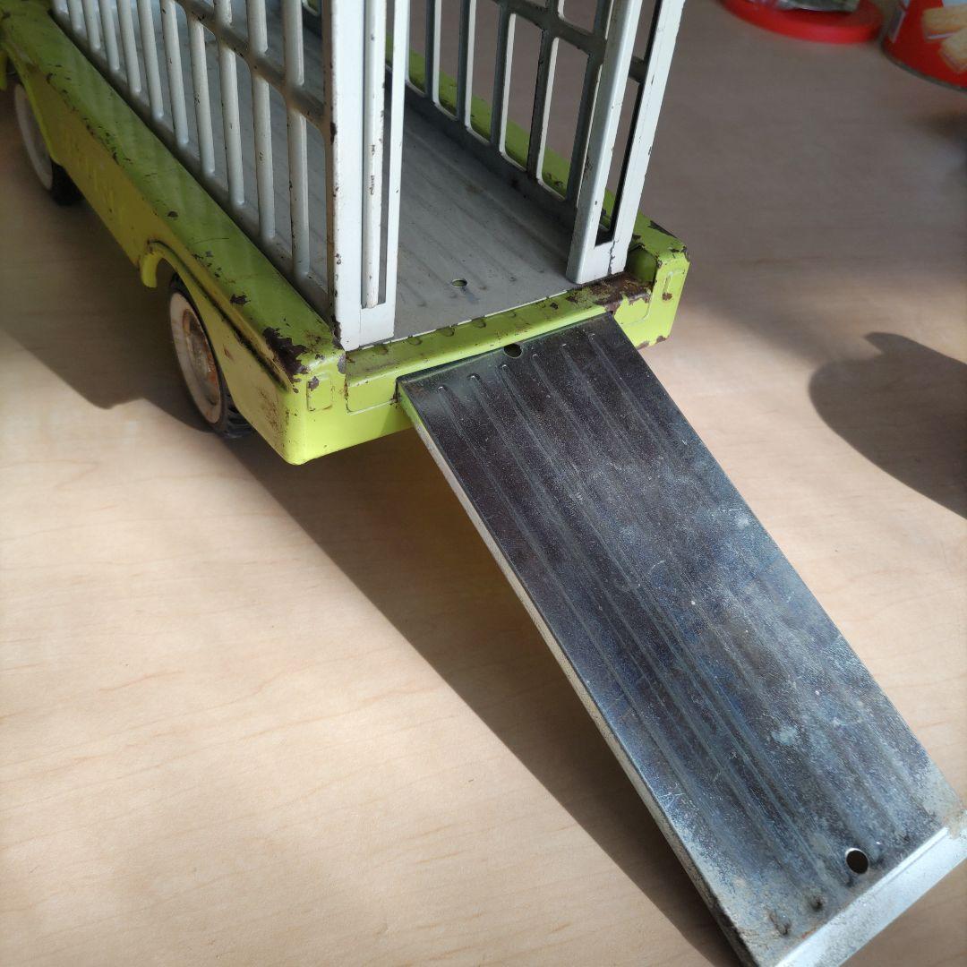 ブリキ ブロンコ