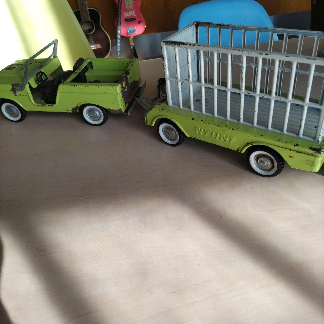 ブリキ ブロンコ