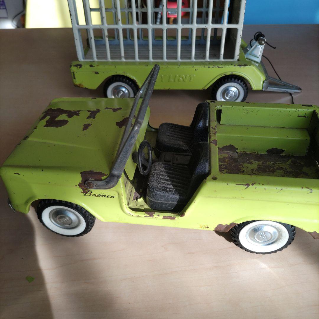 ブリキ ブロンコ