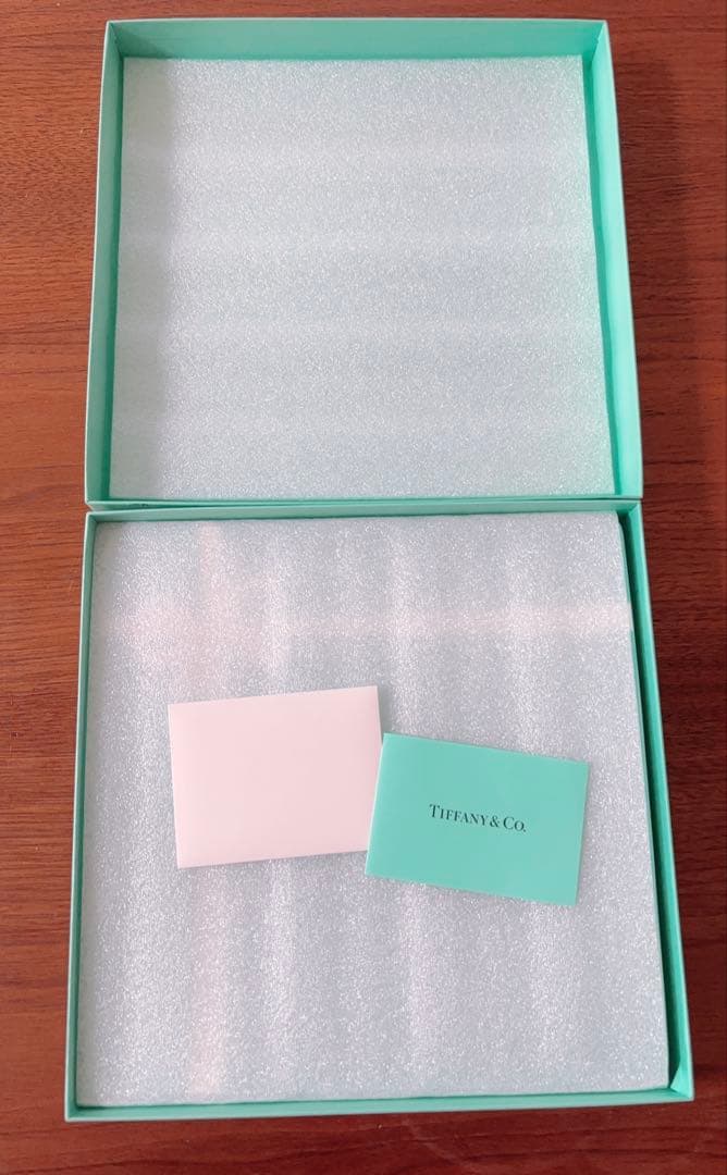 新品未使用Tiffanyティファニーブルーボックスプレート